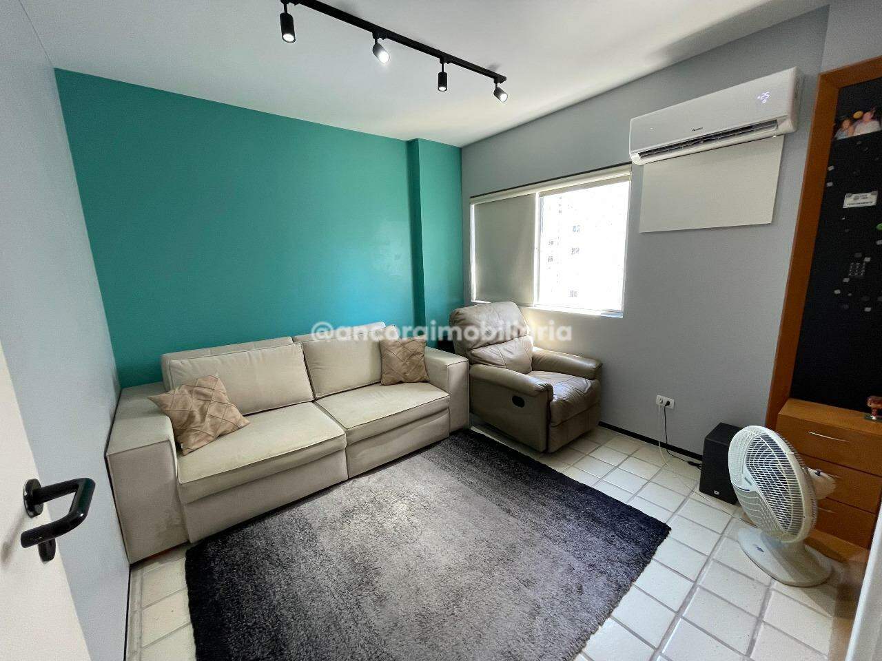 Apartamento para aluguel no Espinheiro: 
