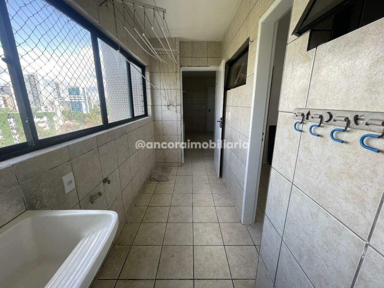 Apartamento para aluguel no Parnamirim: 