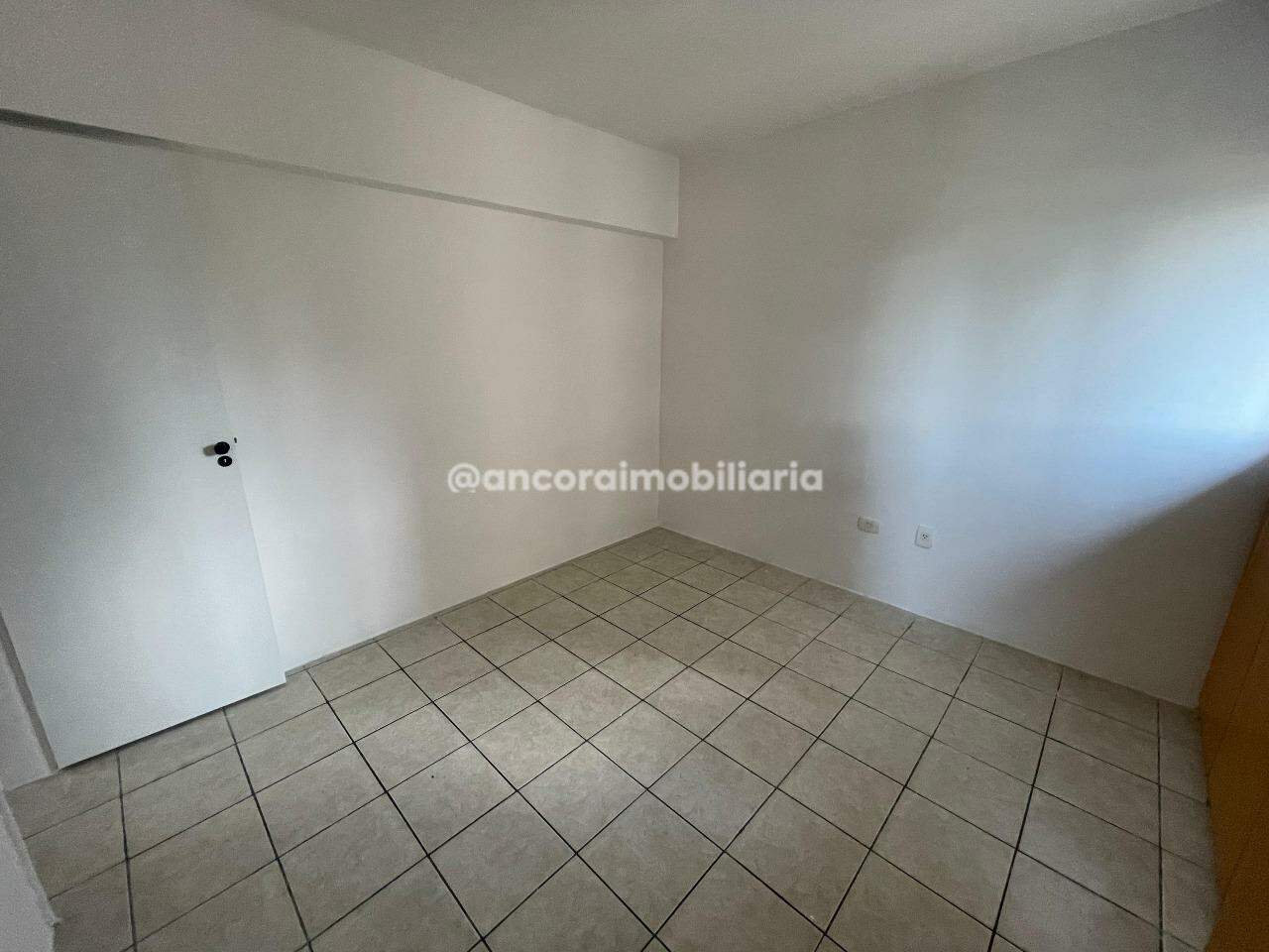 Apartamento para aluguel no Parnamirim: 