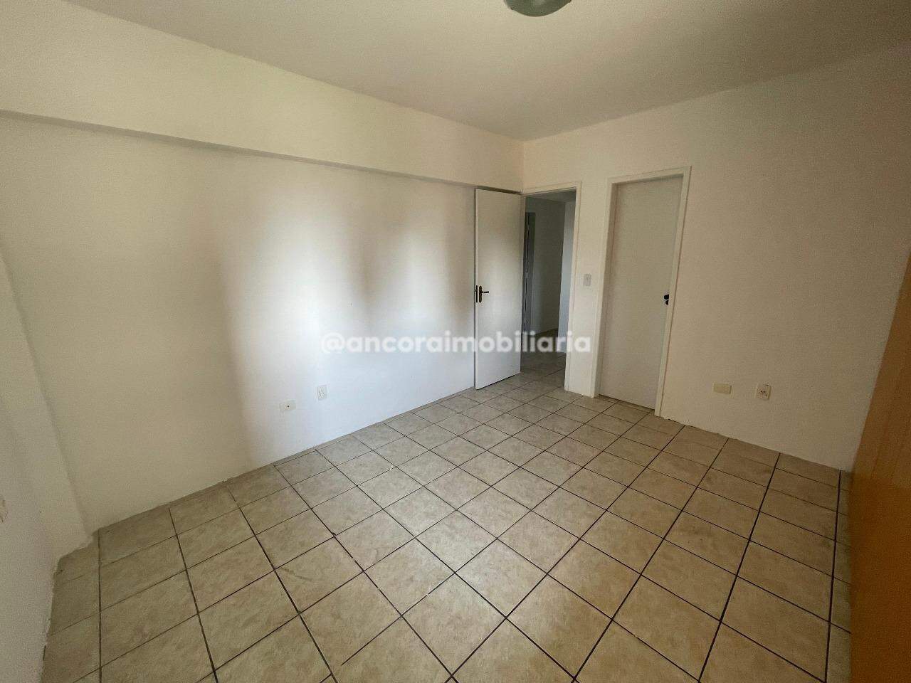 Apartamento para aluguel no Parnamirim: 