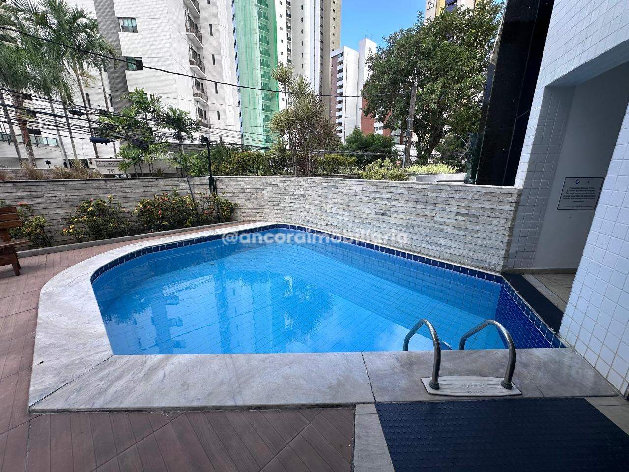 Apartamento para aluguel no Madalena: 