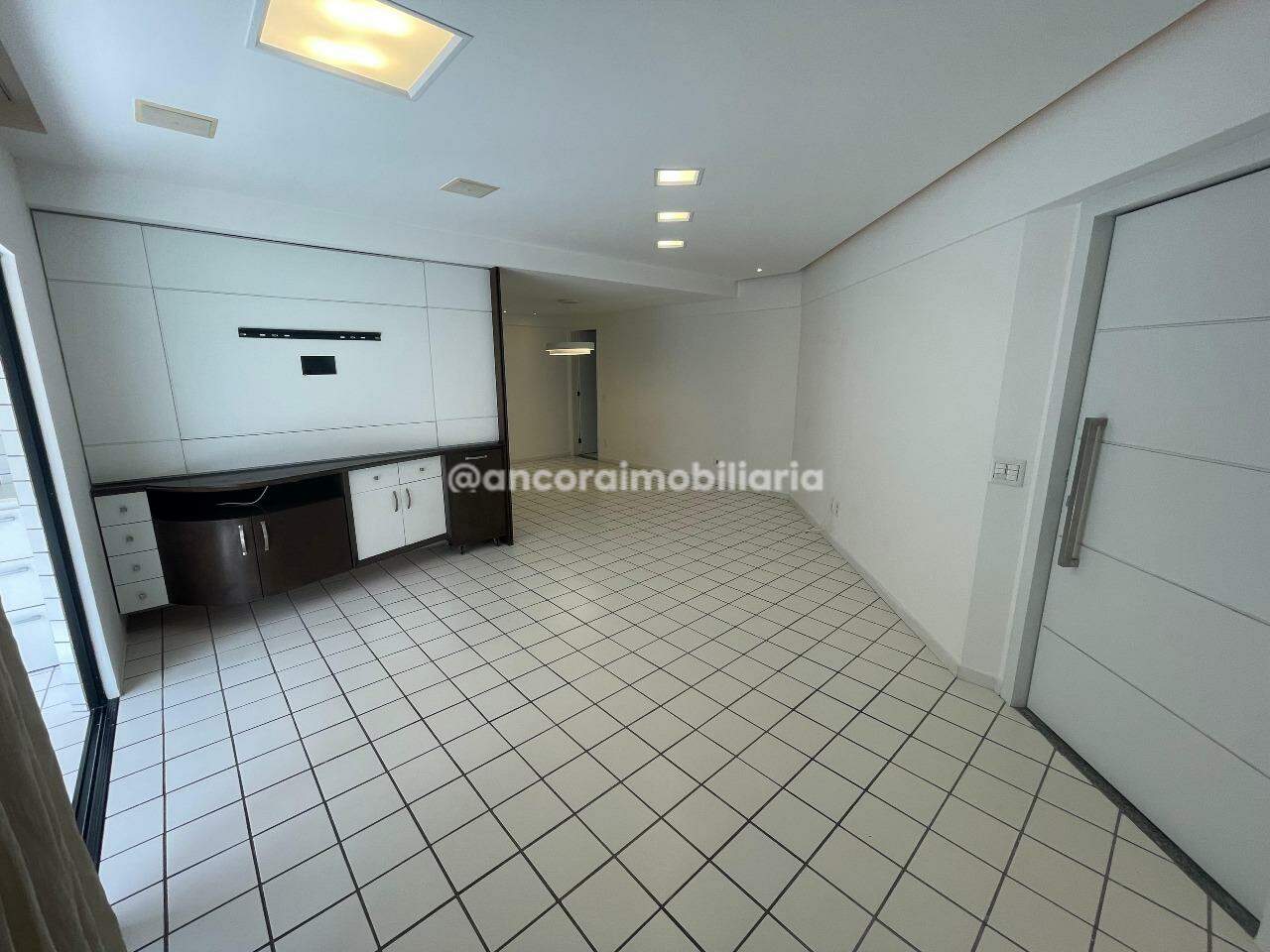 Apartamento para aluguel no Tamarineira: 