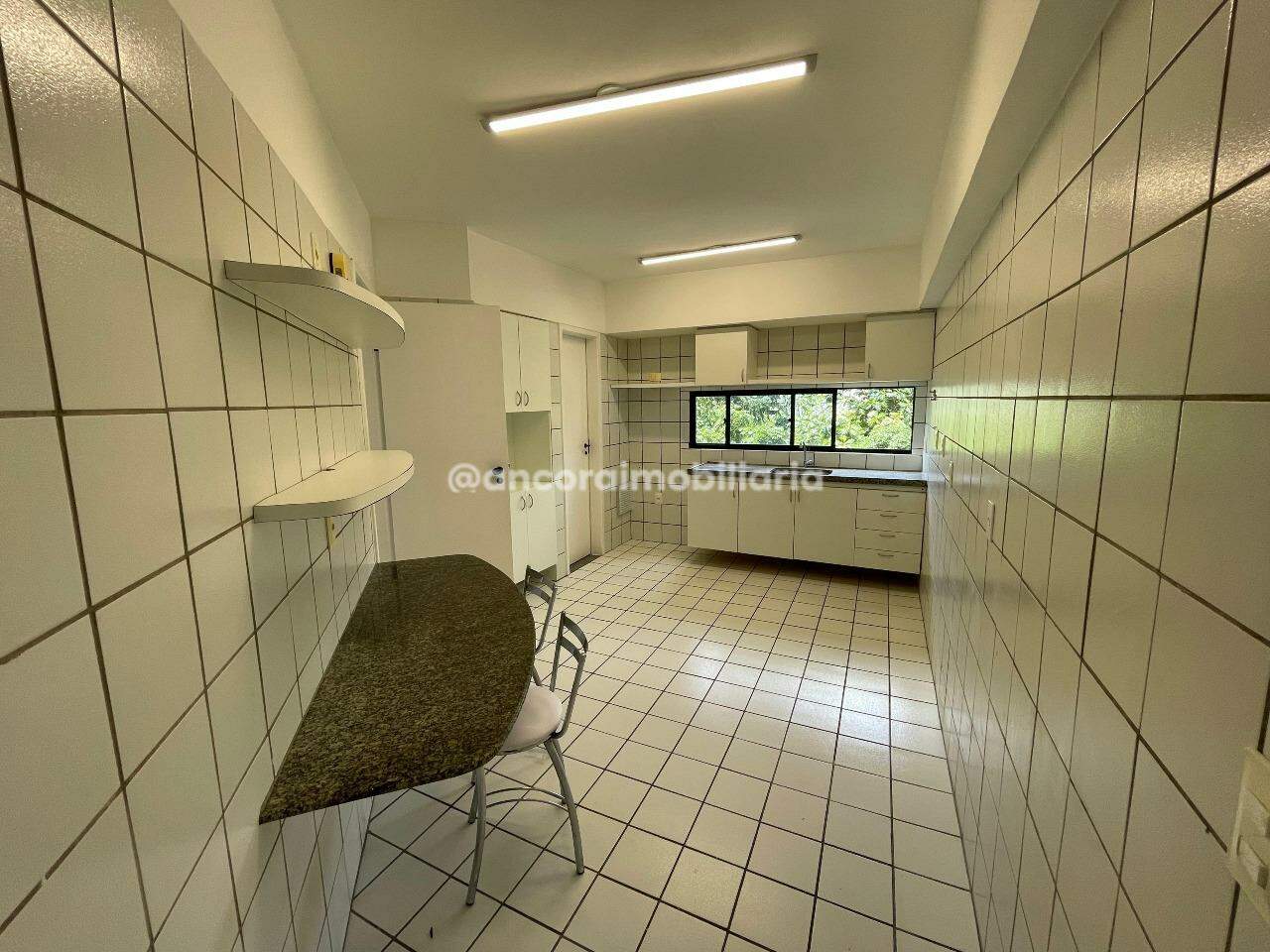 Apartamento para aluguel no Tamarineira: 