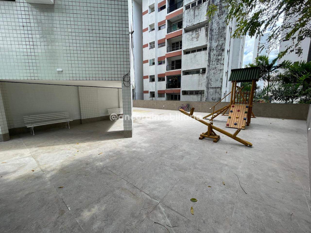Apartamento para aluguel no Tamarineira: 