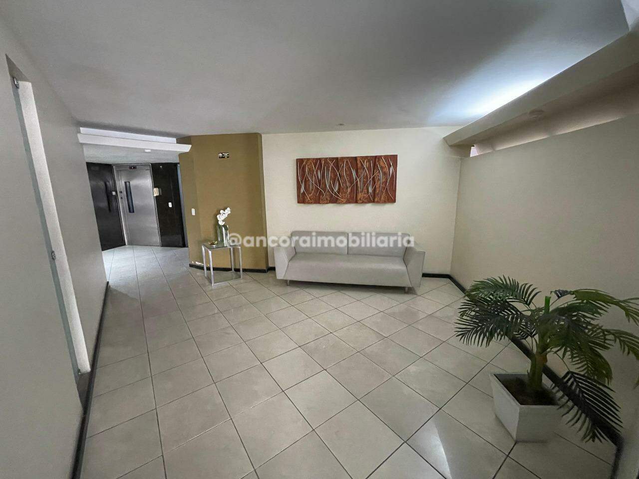 Apartamento para aluguel no Tamarineira: 