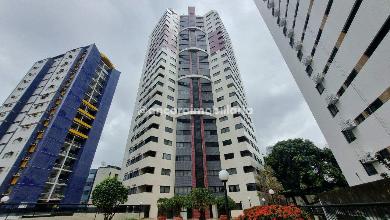 Apartamento à venda no Parnamirim: 