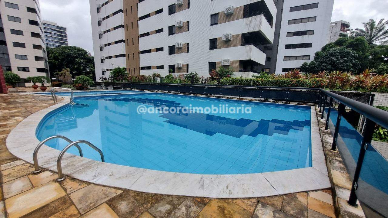Apartamento à venda no Parnamirim: 