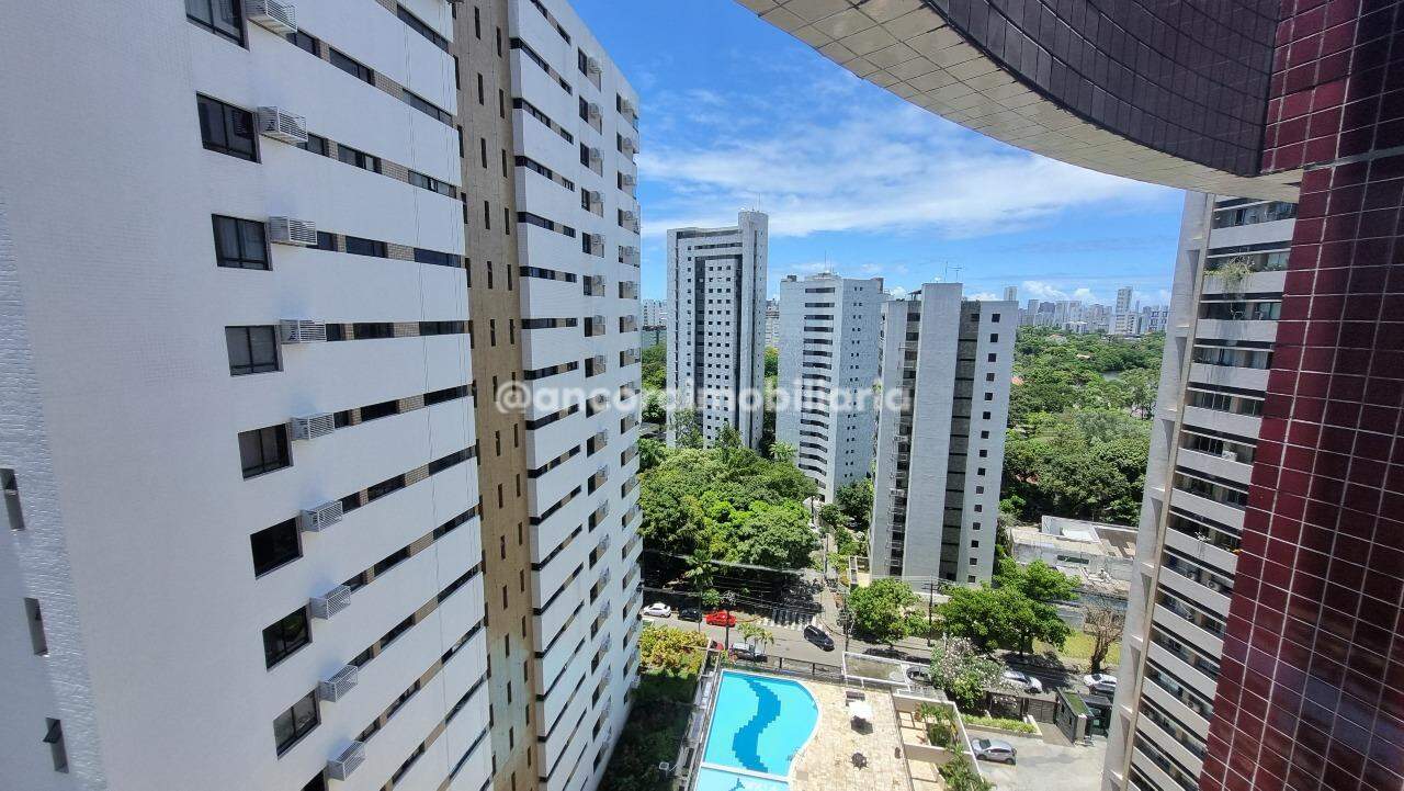 Apartamento à venda no Parnamirim: 