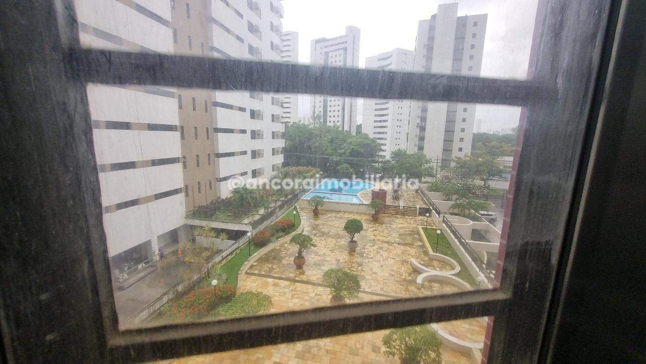 Apartamento à venda no Parnamirim: 