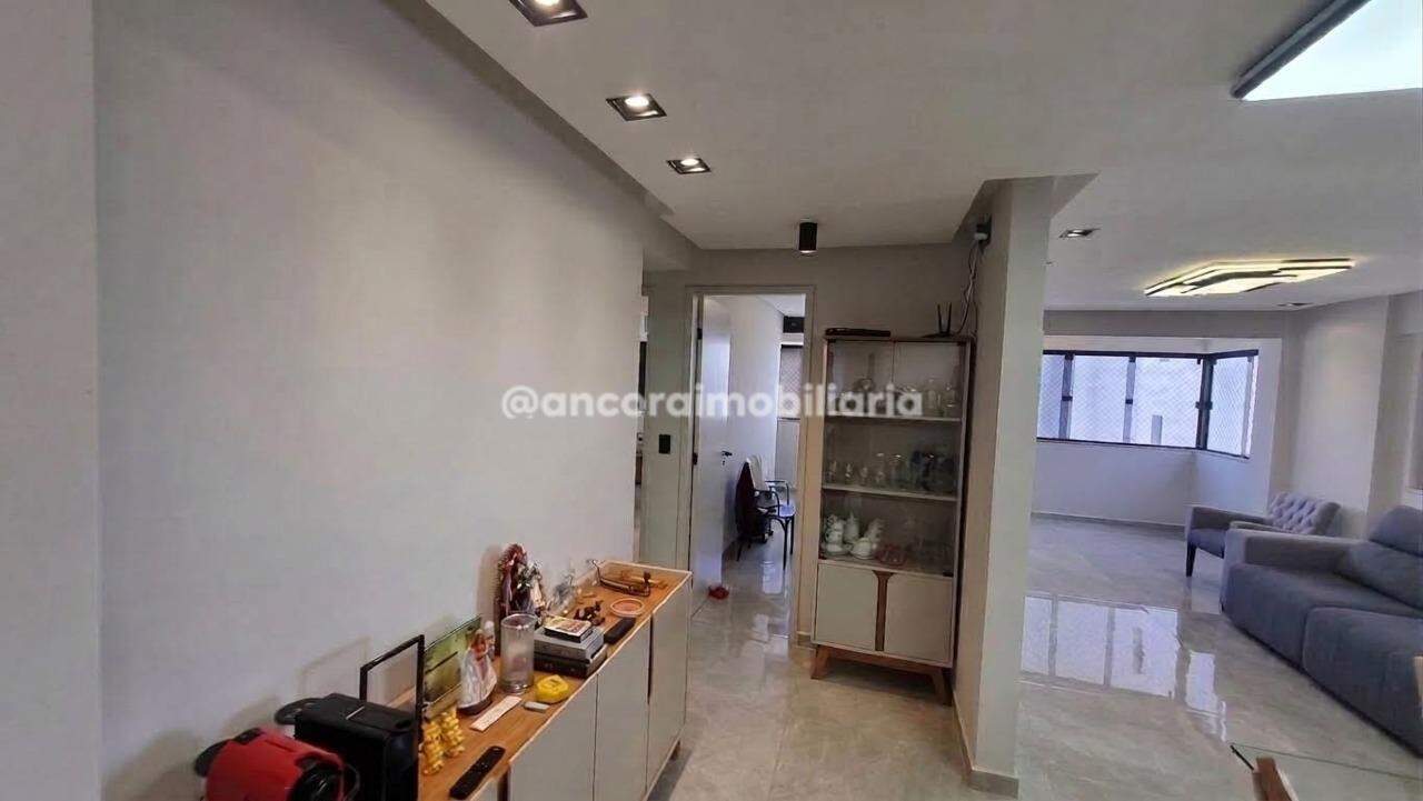 Apartamento à venda no Parnamirim: 