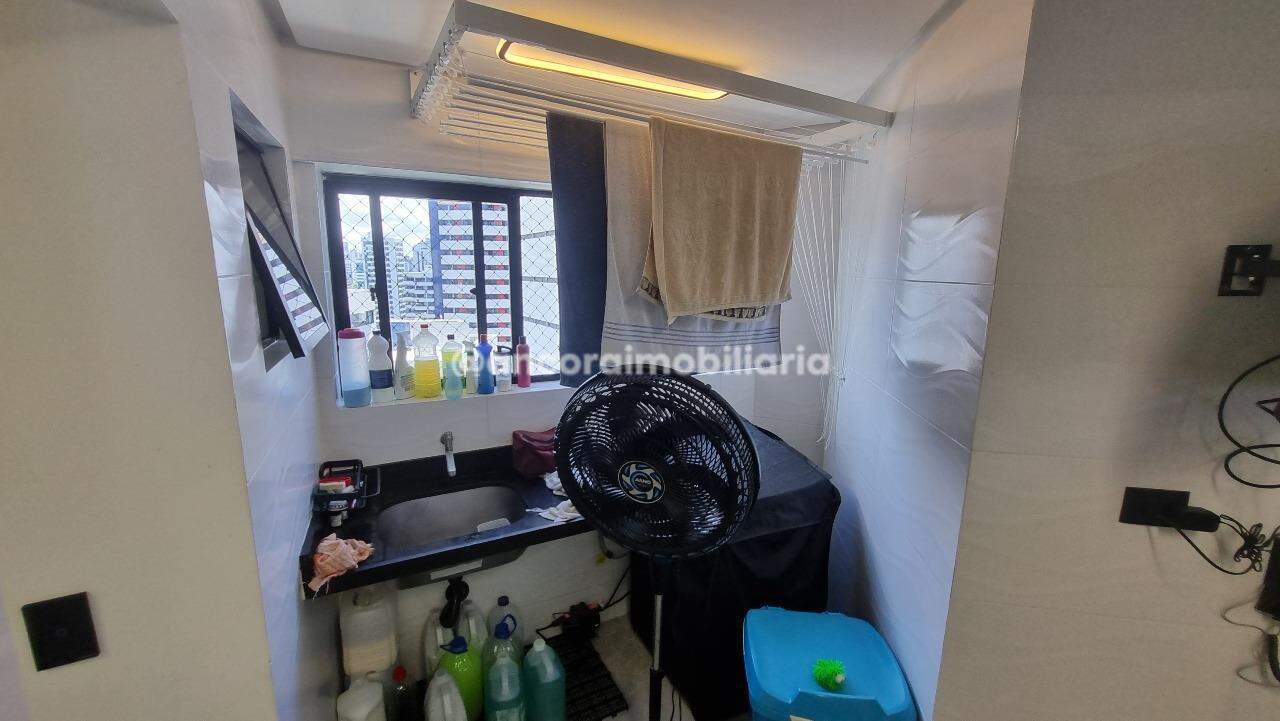 Apartamento à venda no Parnamirim: 