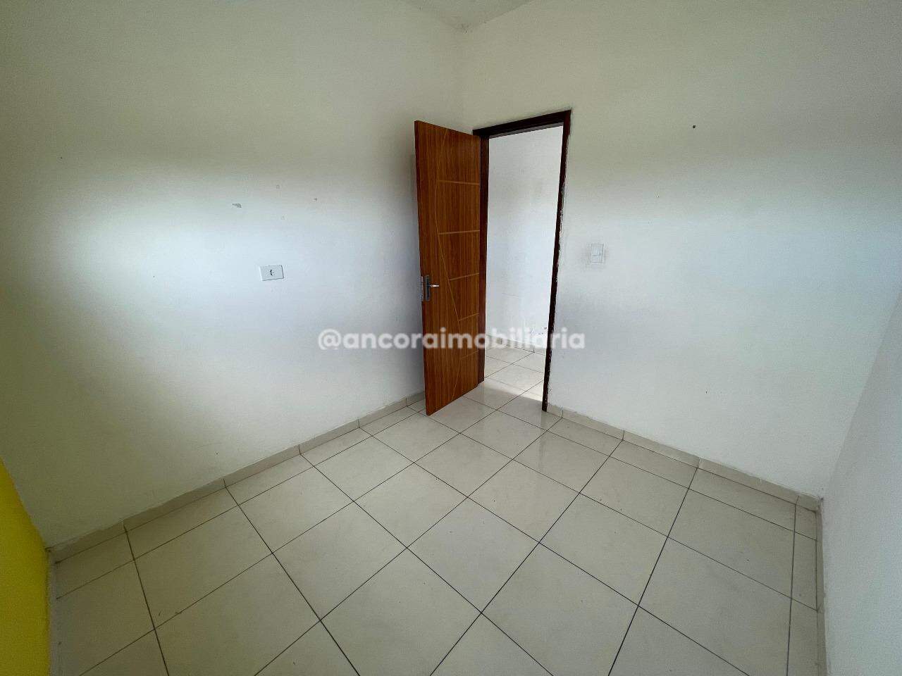 Casa para aluguel no Bongi: 