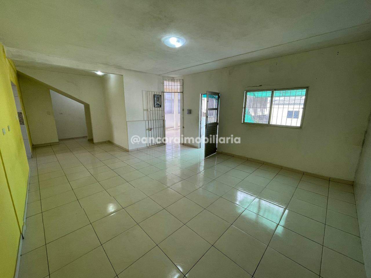 Casa para aluguel no Bongi: 