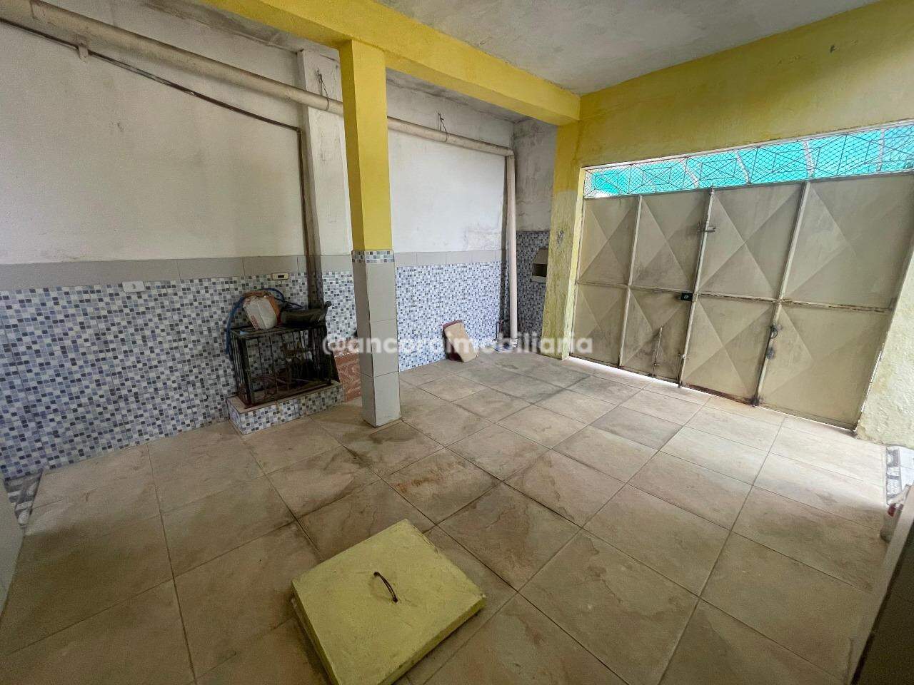 Casa para aluguel no Bongi: 