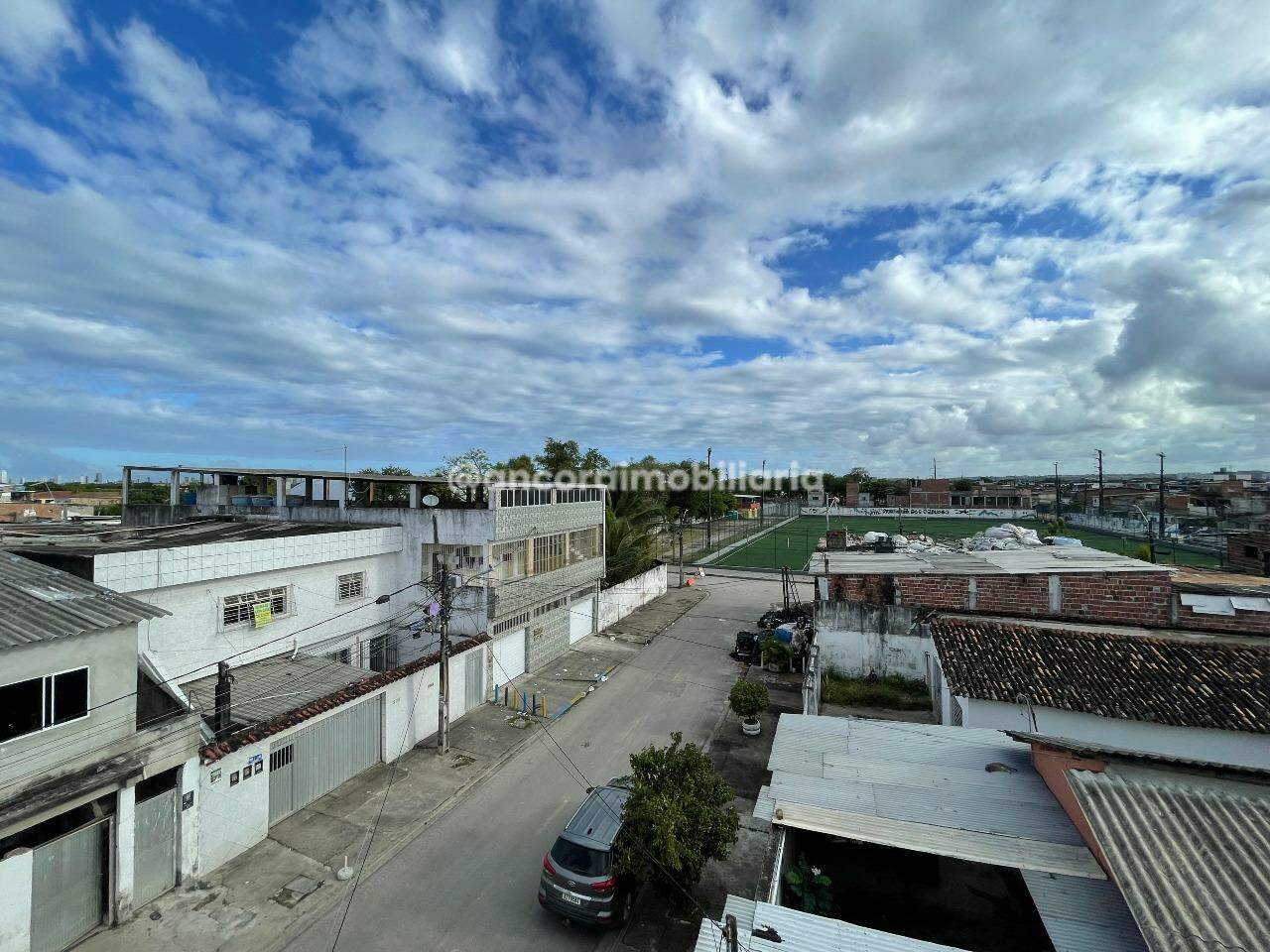 Casa para aluguel no Bongi: 