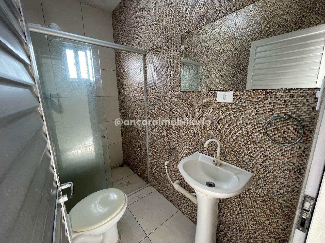 Casa para aluguel no Bongi: 