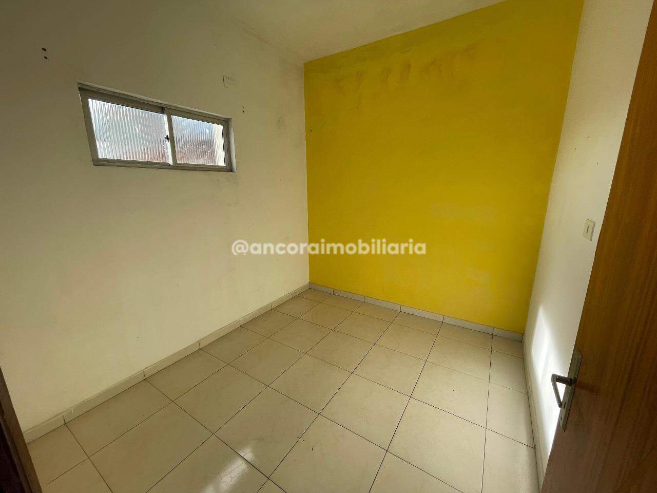 Casa para aluguel no Bongi: 