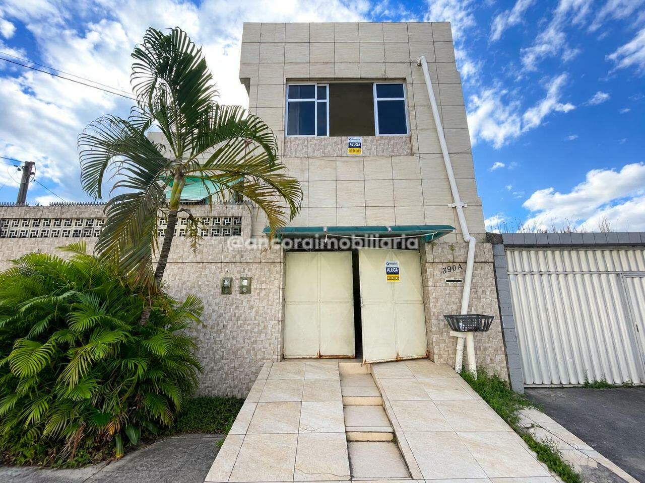 Casa para aluguel no Bongi: 