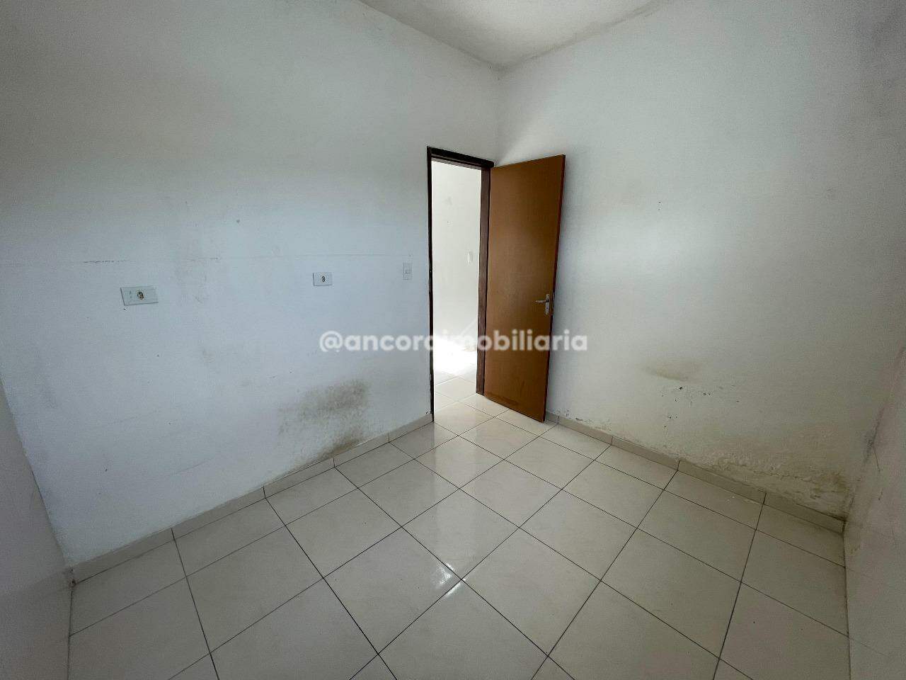 Casa para aluguel no Bongi: 