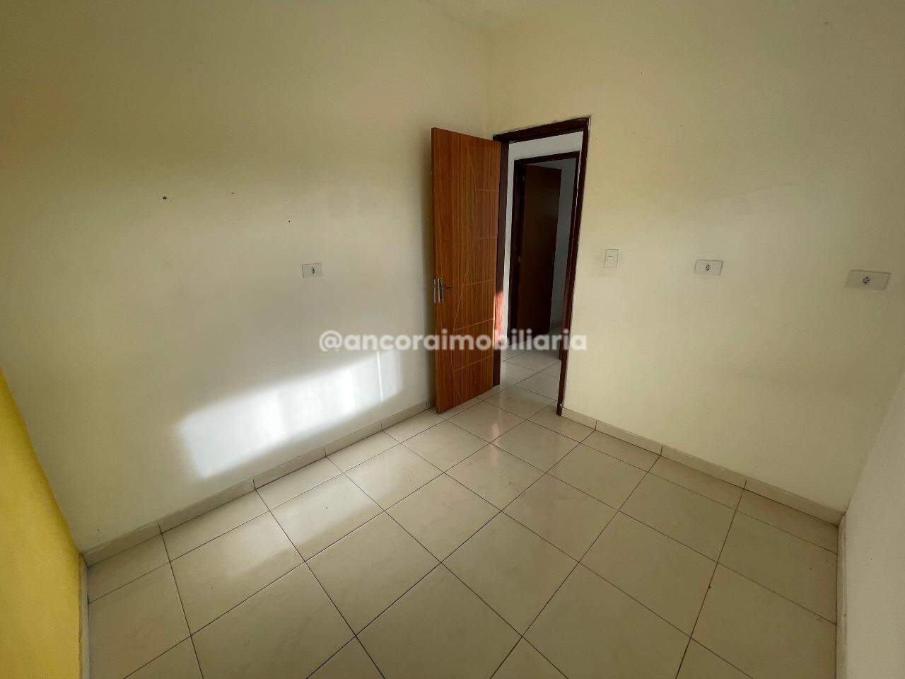 Casa para aluguel no Bongi: 