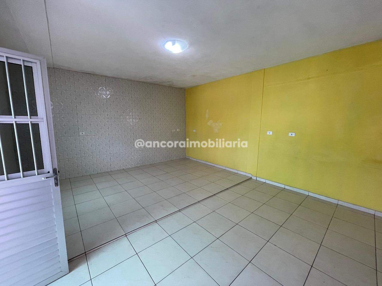 Casa para aluguel no Bongi: 