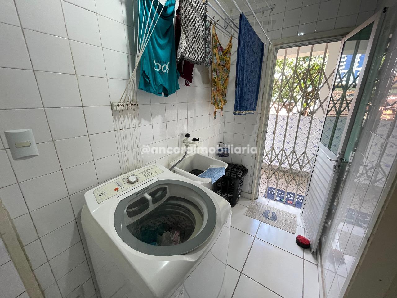 Apartamento para aluguel no Aflitos: 