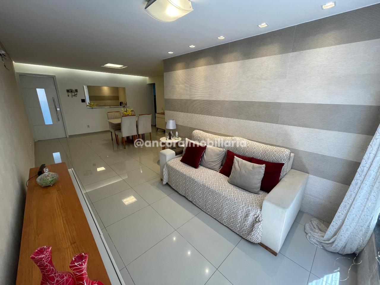 Apartamento para aluguel no Aflitos: 