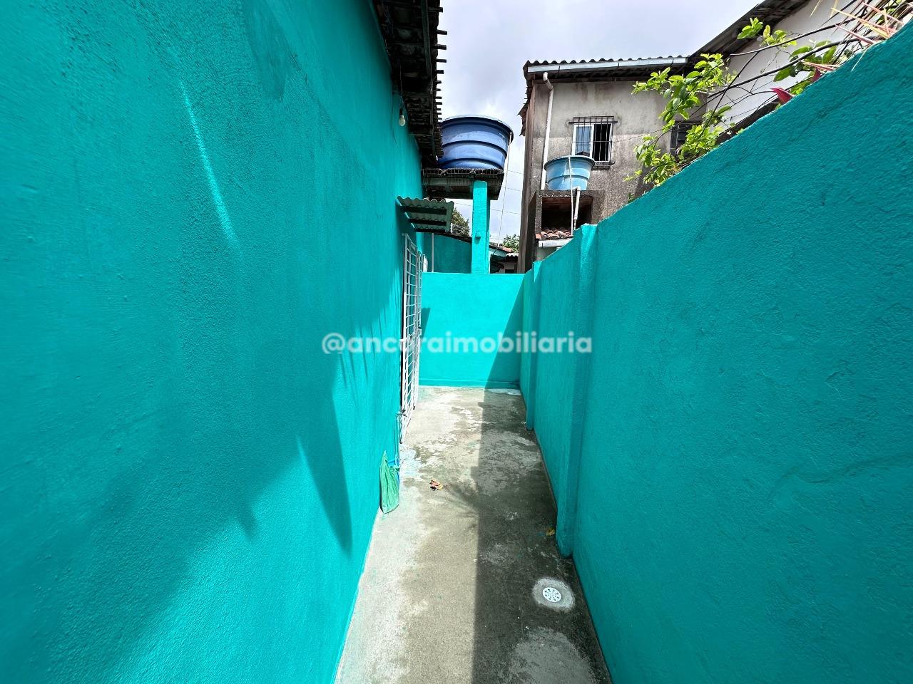Casa para aluguel no Cordeiro: 
