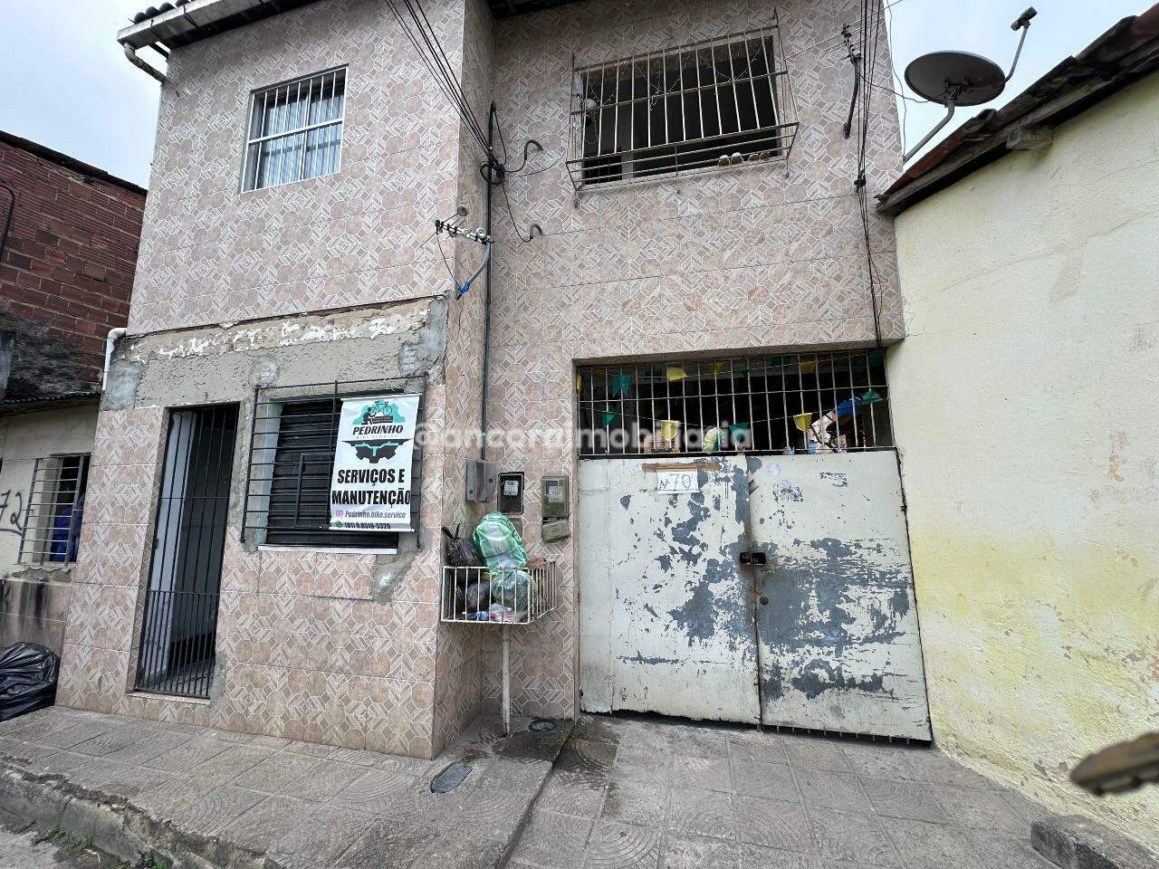 Casa para aluguel no Cordeiro: 