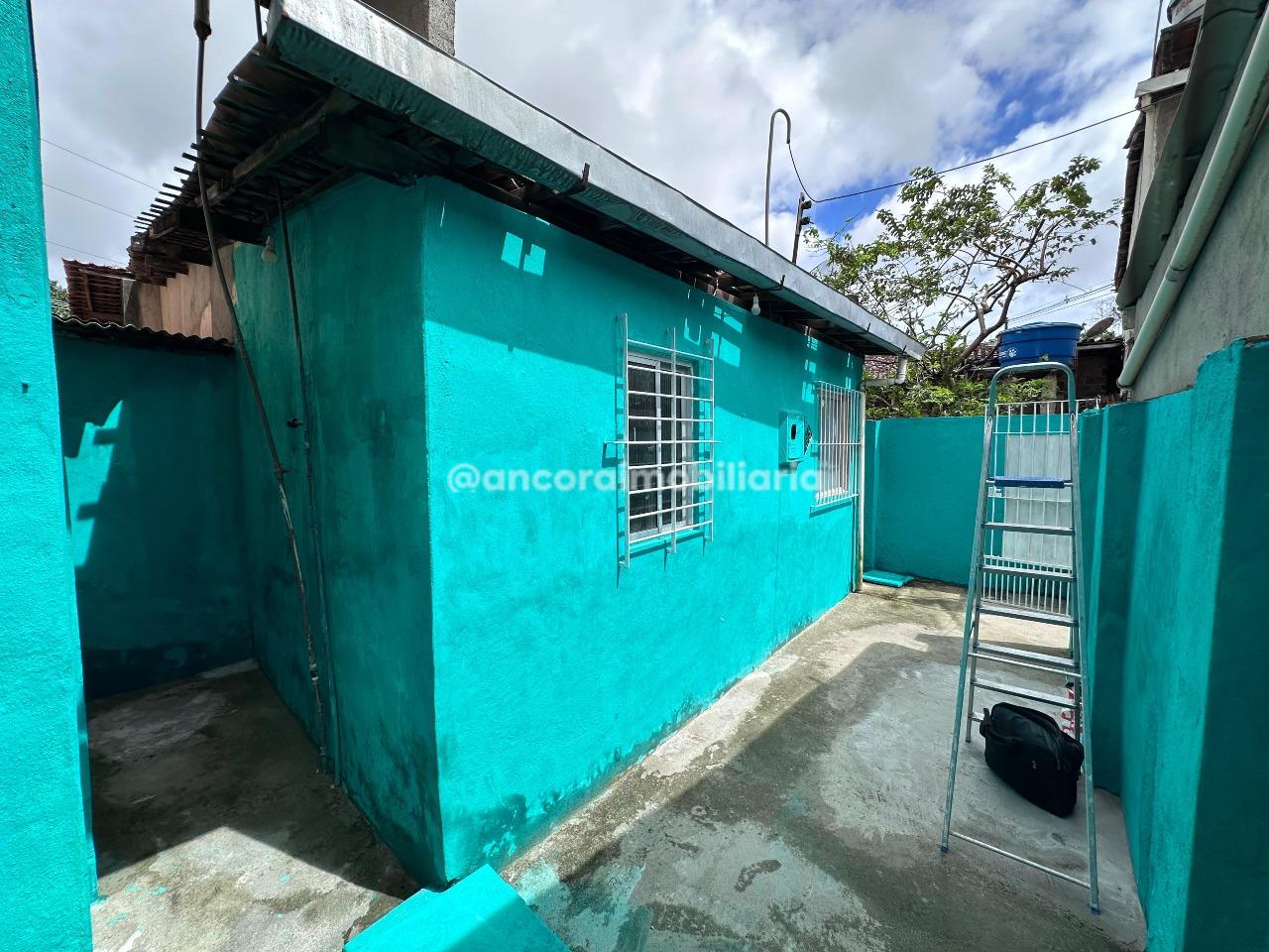 Casa para aluguel no Cordeiro: 