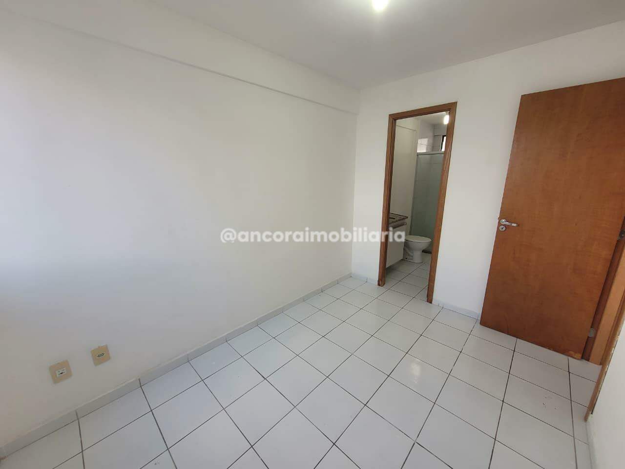 Apartamento para aluguel no Madalena: 