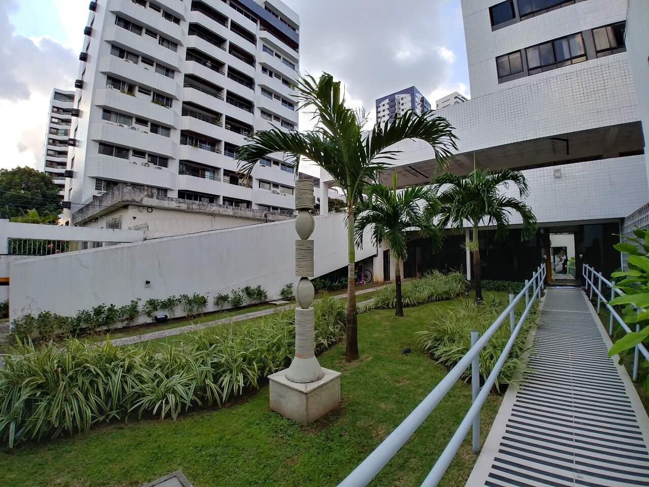 Apartamento para aluguel no Madalena: 