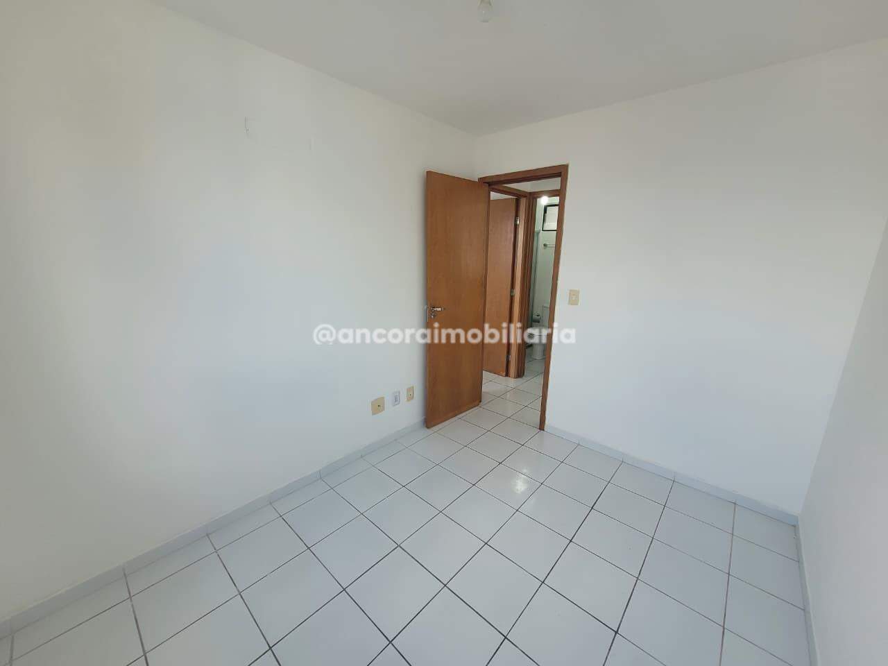 Apartamento para aluguel no Madalena: 