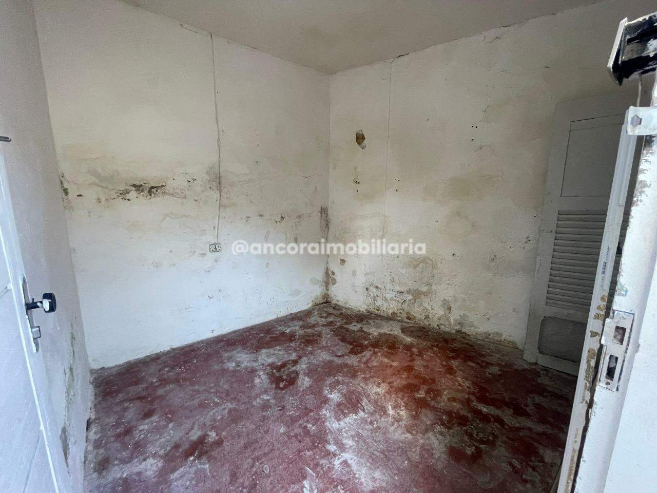 Casa para aluguel no Encruzilhada: 