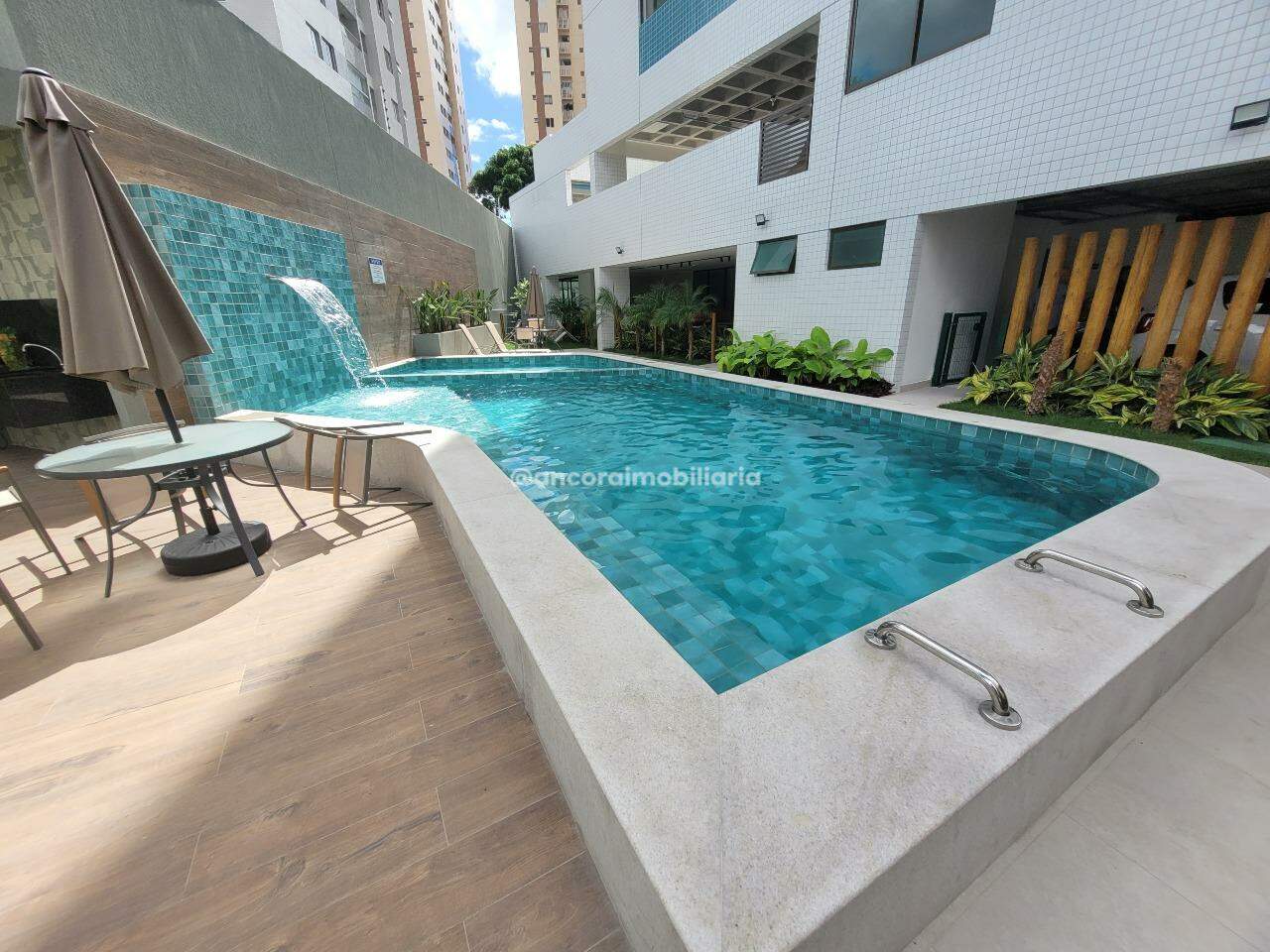 Apartamento para aluguel no Tamarineira: 