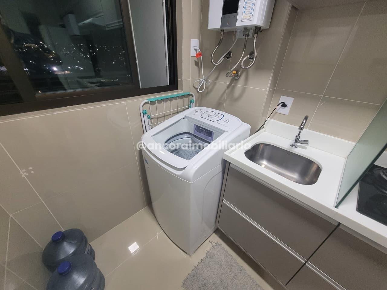 Apartamento para aluguel no Tamarineira: 