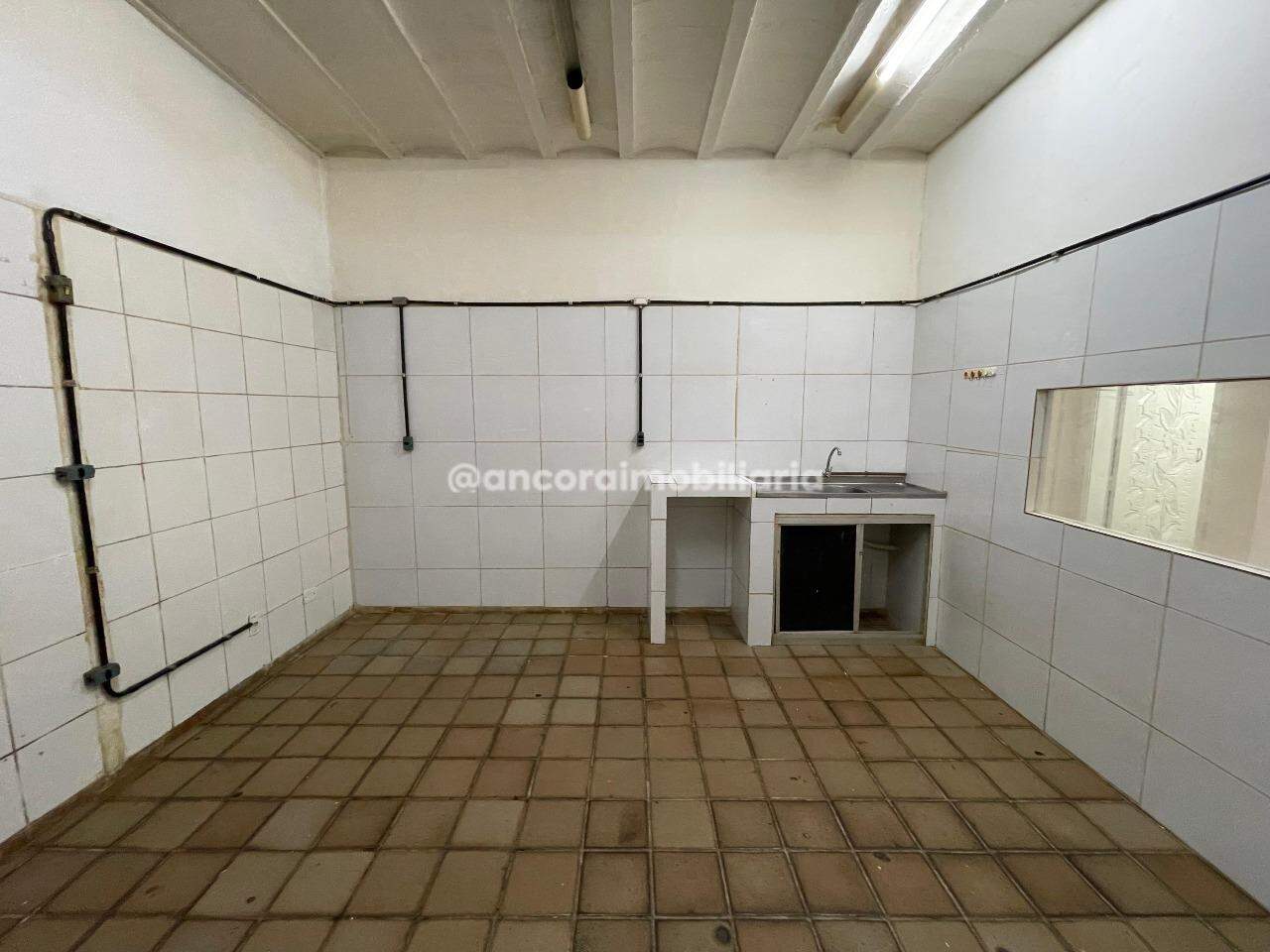 Sala para aluguel no Graças: 