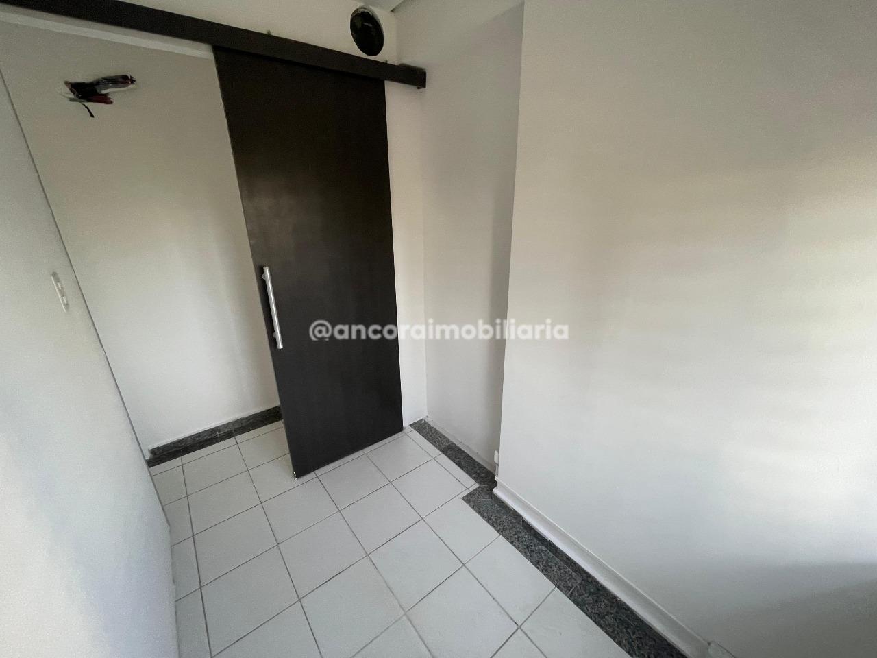 Sala para aluguel no Espinheiro: 