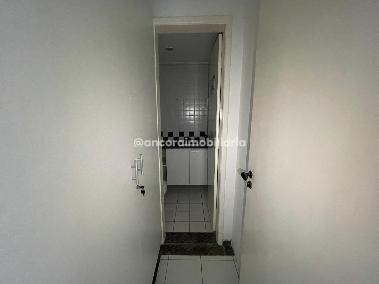 Sala para aluguel no Espinheiro: 