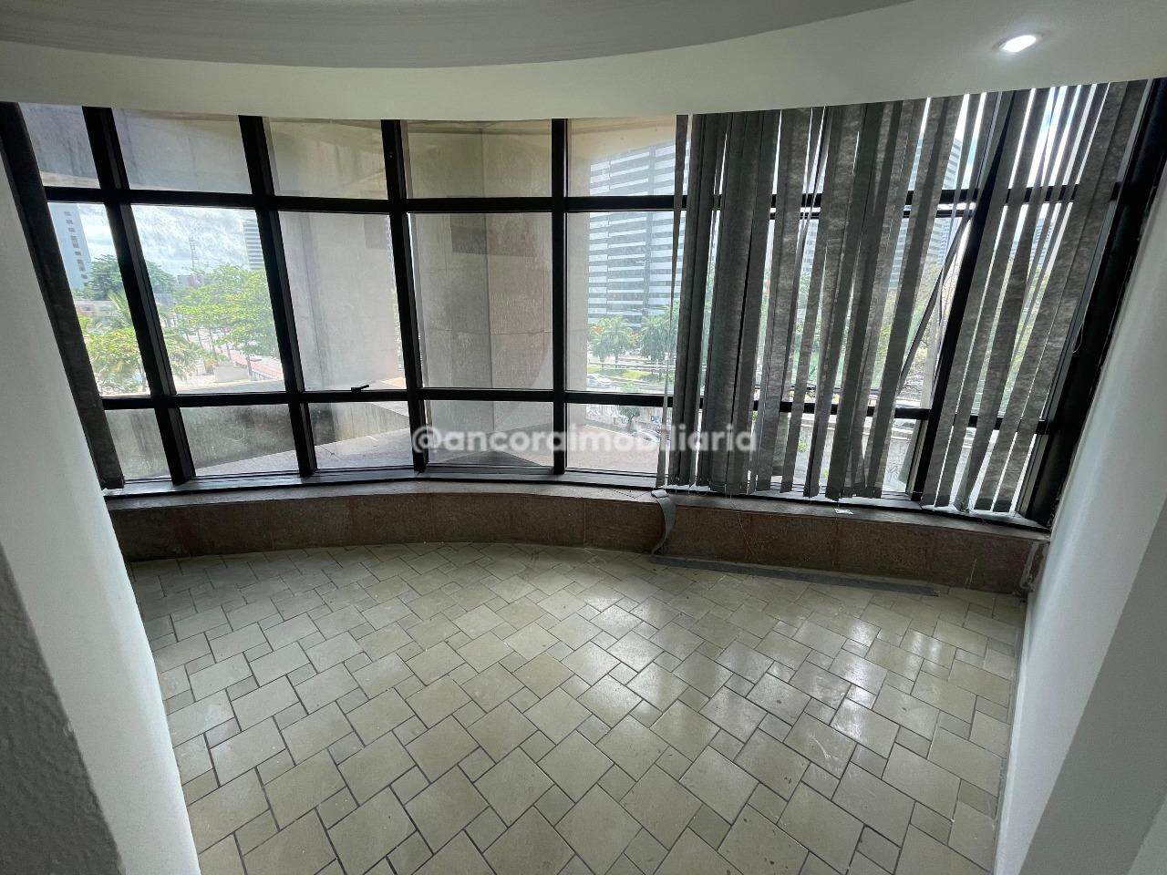 Sala para aluguel no Santo Amaro: 