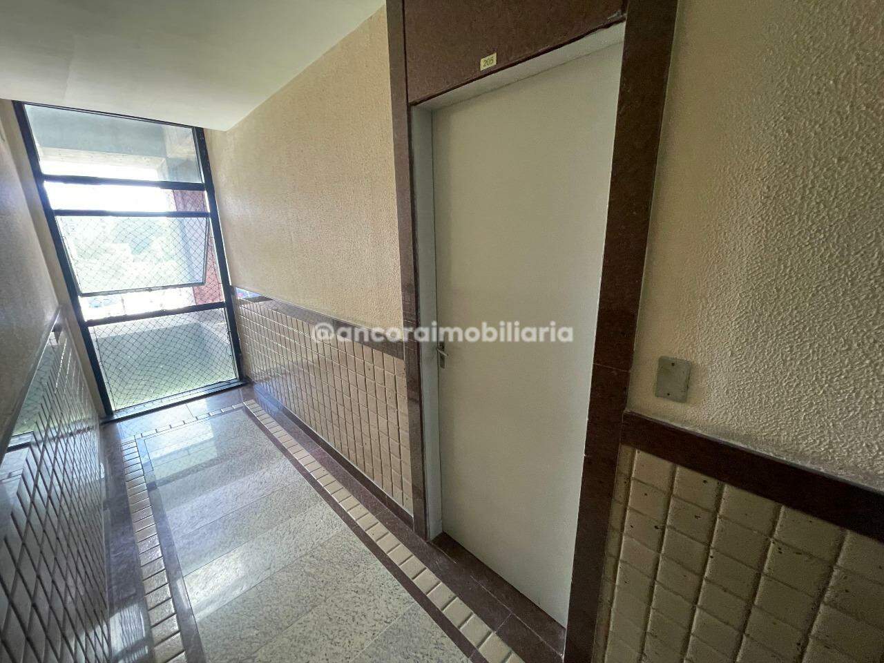 Sala para aluguel no Santo Amaro: 