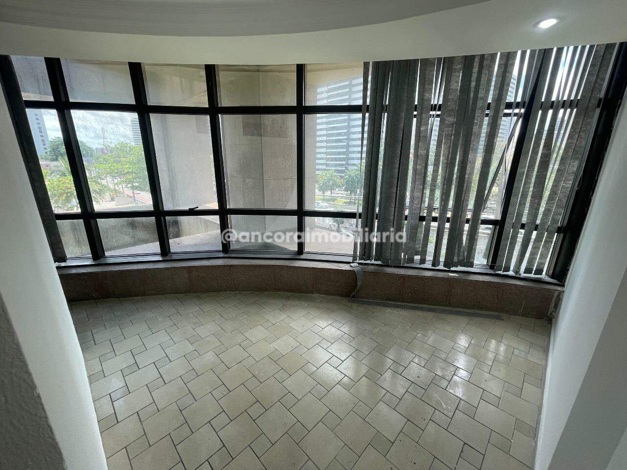 Sala para aluguel no Santo Amaro: 