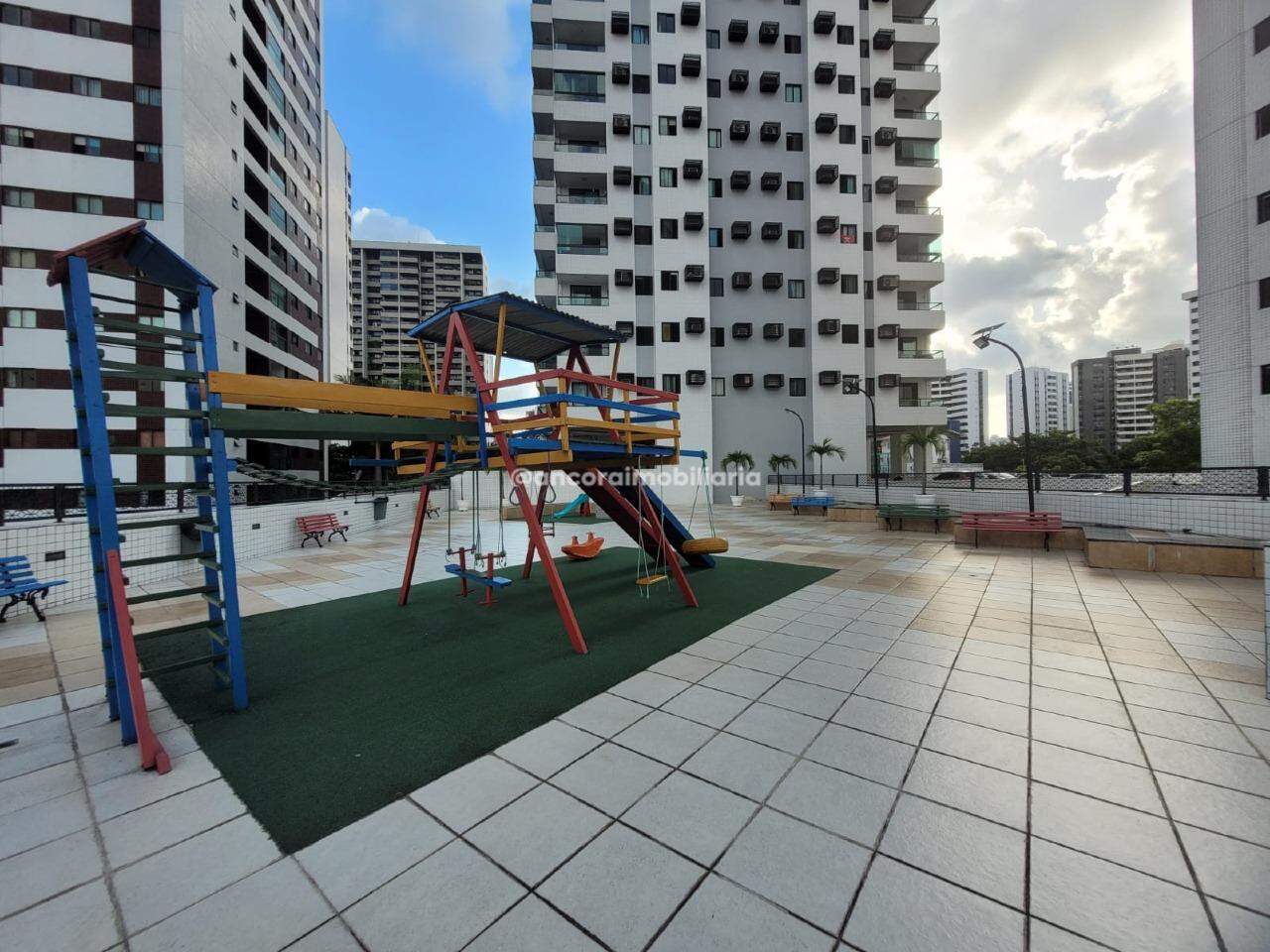 Apartamento para aluguel no Tamarineira: 