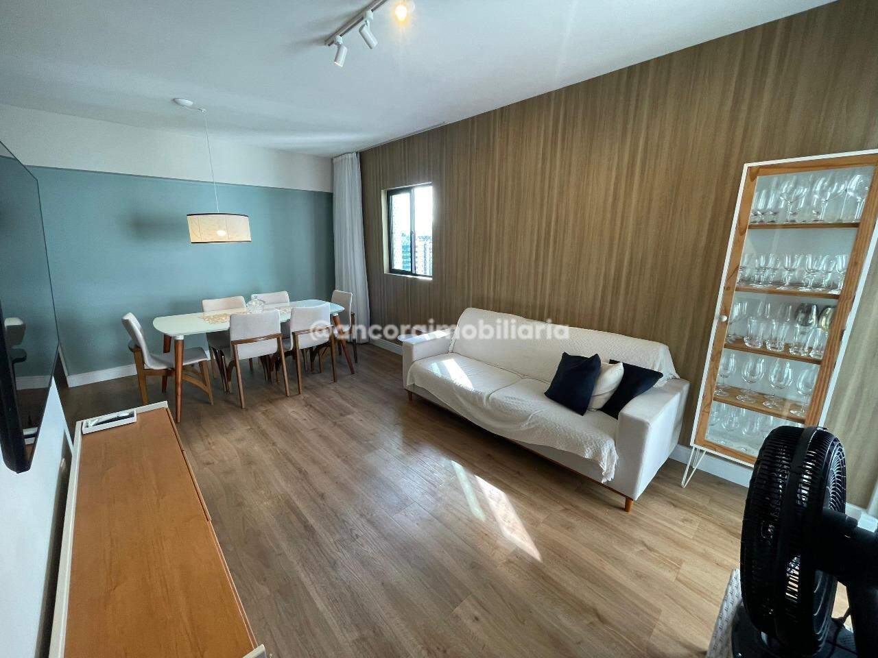 Apartamento para aluguel no Tamarineira: 