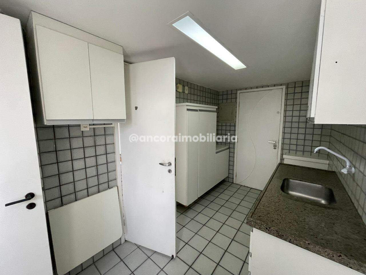Apartamento para aluguel no Parnamirim: 