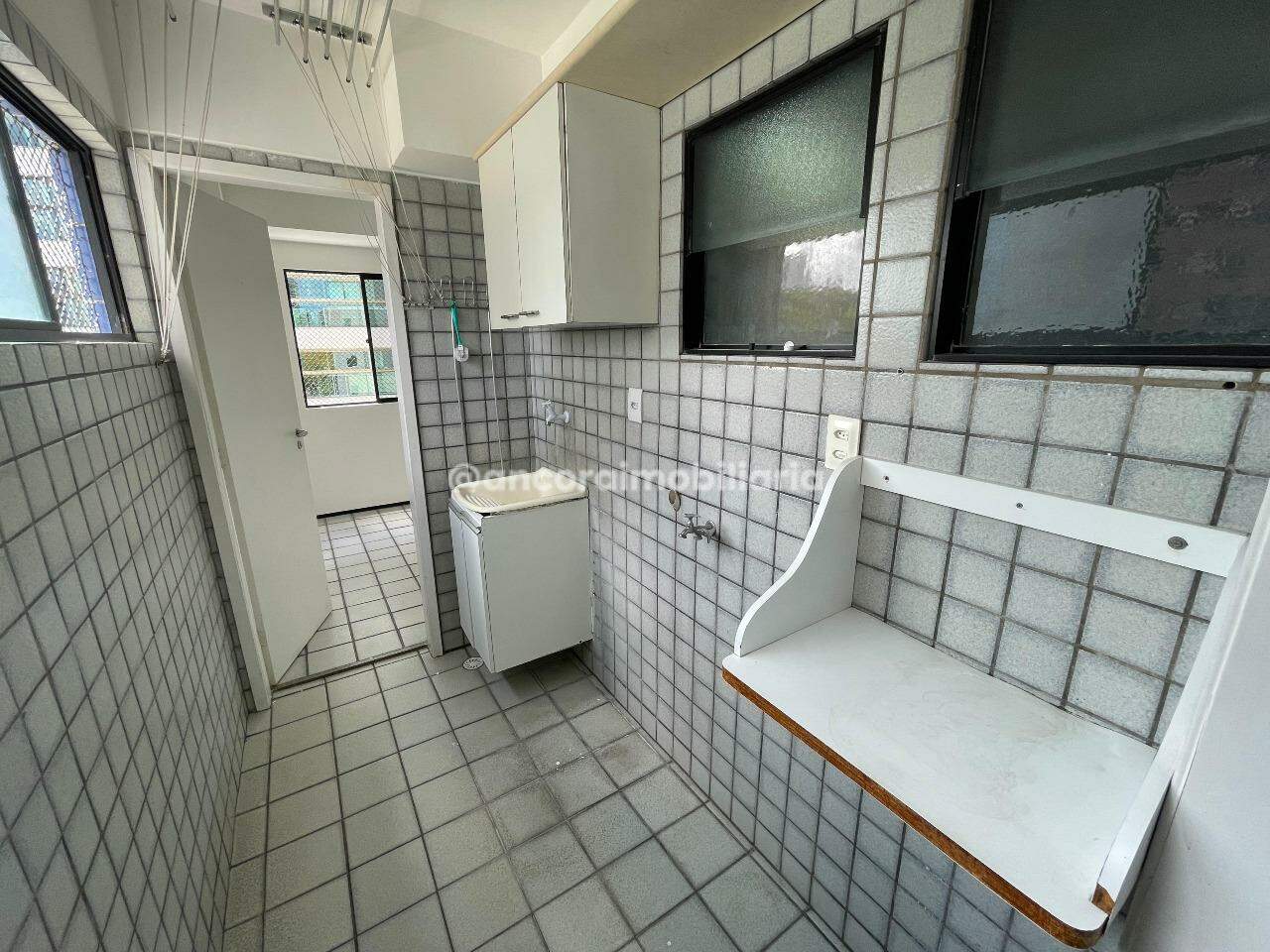 Apartamento para aluguel no Parnamirim: 