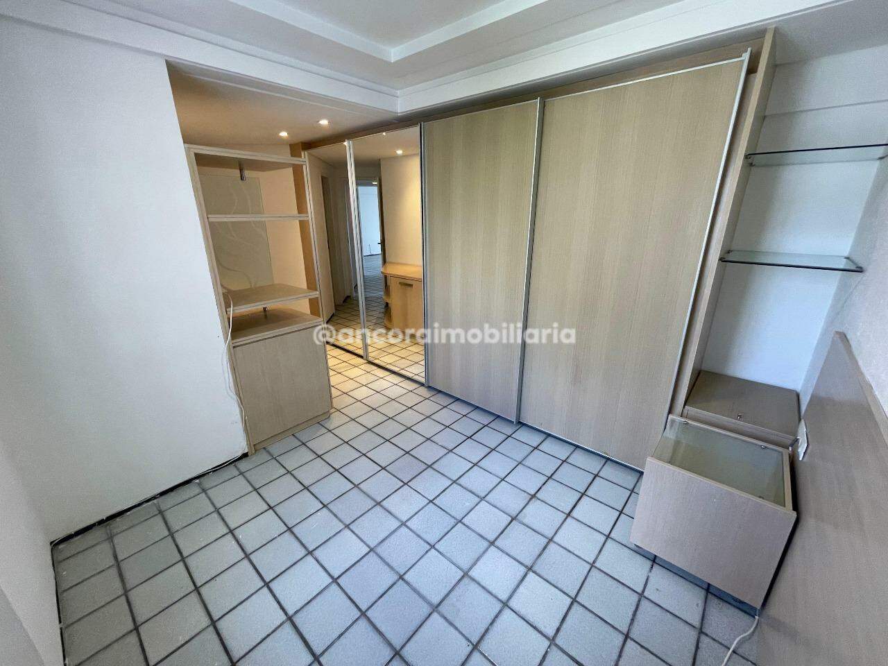 Apartamento para aluguel no Parnamirim: 