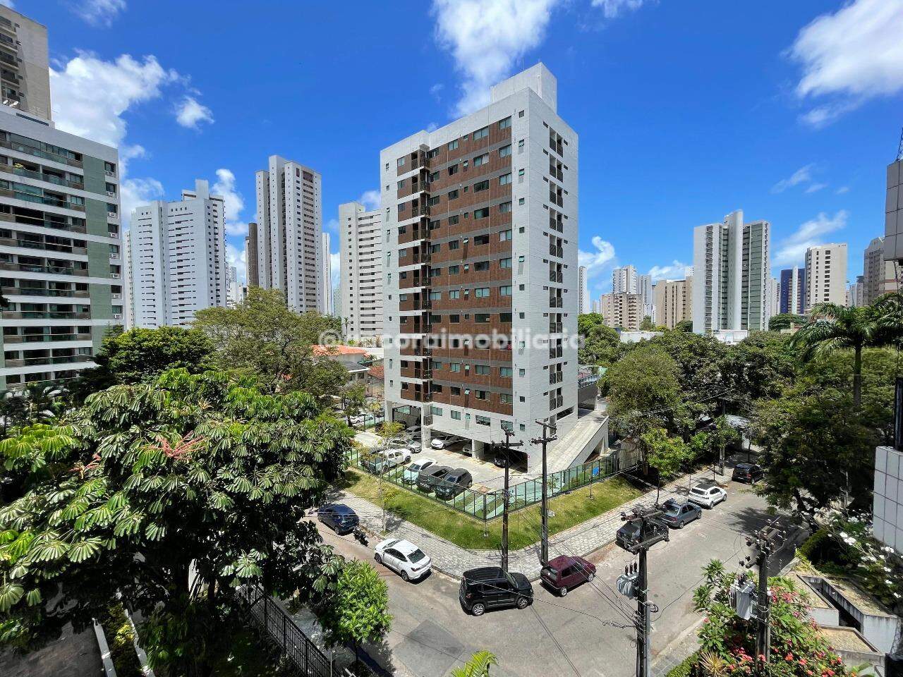 Apartamento para aluguel no Parnamirim: 