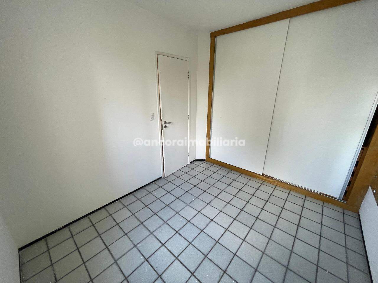 Apartamento para aluguel no Parnamirim: 