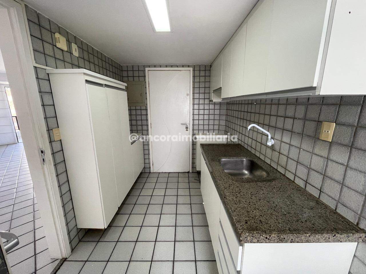 Apartamento para aluguel no Parnamirim: 